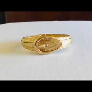 Vintage Avon Gold Buckle Hinged Bangle Bracelet
